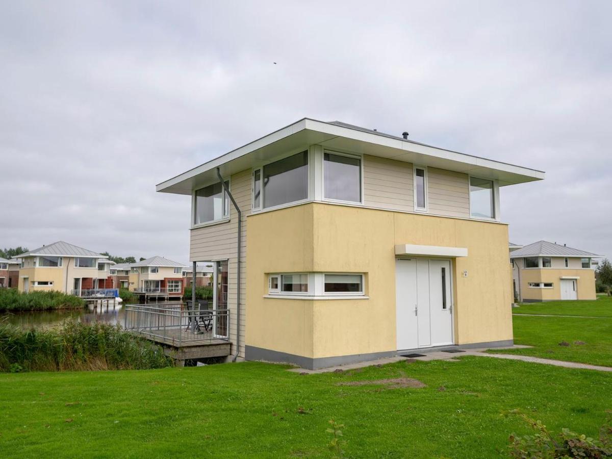 Luxury 4-Person Residence In The Holiday Park Landal Esonstad Anjum Exterior foto