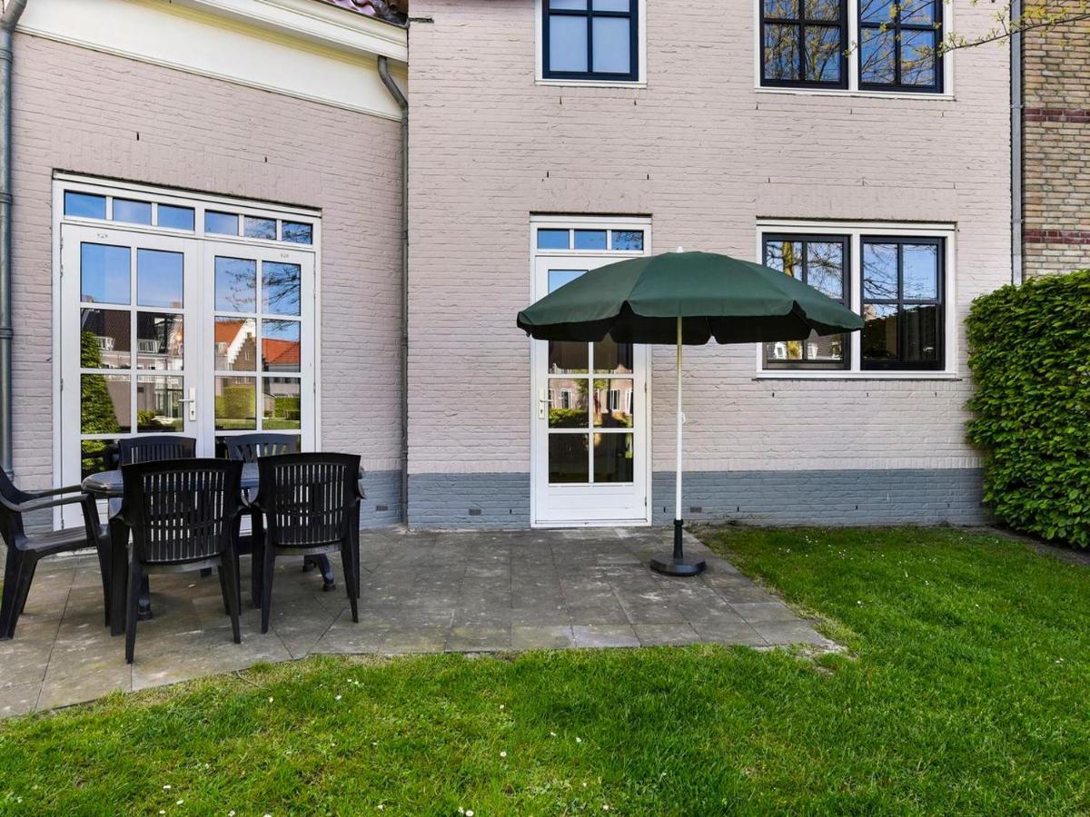 Luxury 4-Person Residence In The Holiday Park Landal Esonstad Anjum Exterior foto